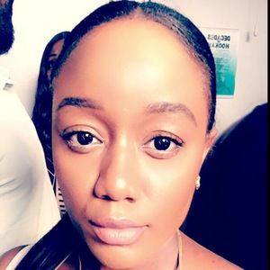 Meet your Posher, Aisha